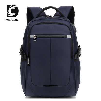 Solar Charging Laptop Backpack with USB Port (20L–35L)