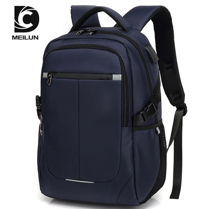 Solar Charging Laptop Backpack with USB Port (20L–35L)