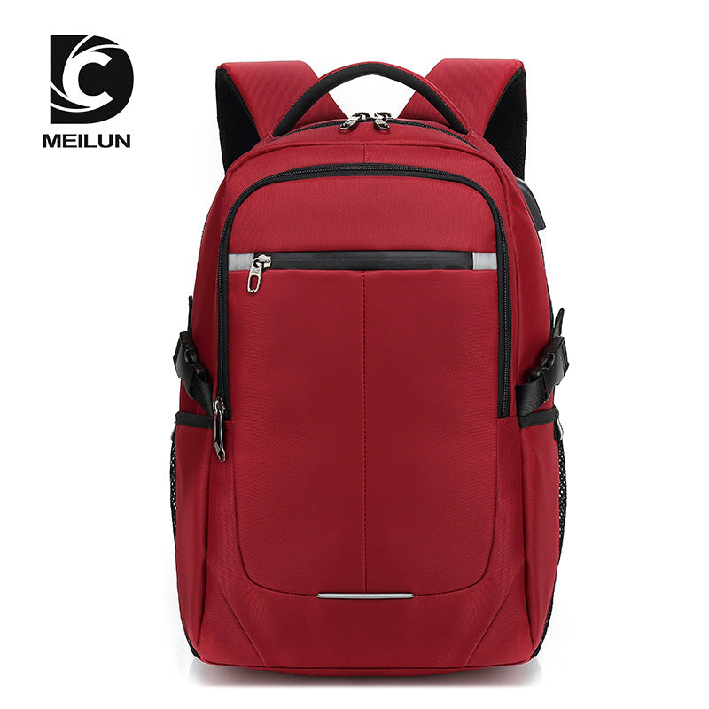 Solar Charging Laptop Backpack with USB Port (20L–35L)